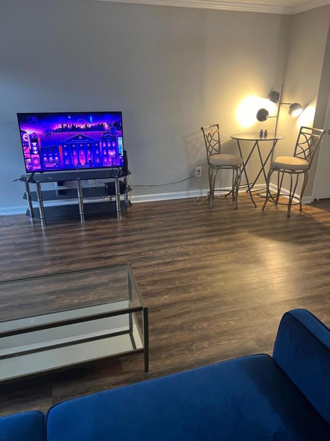 Indigo Downtownwalkable Kingbed Apartment Raleigh Bagian luar foto